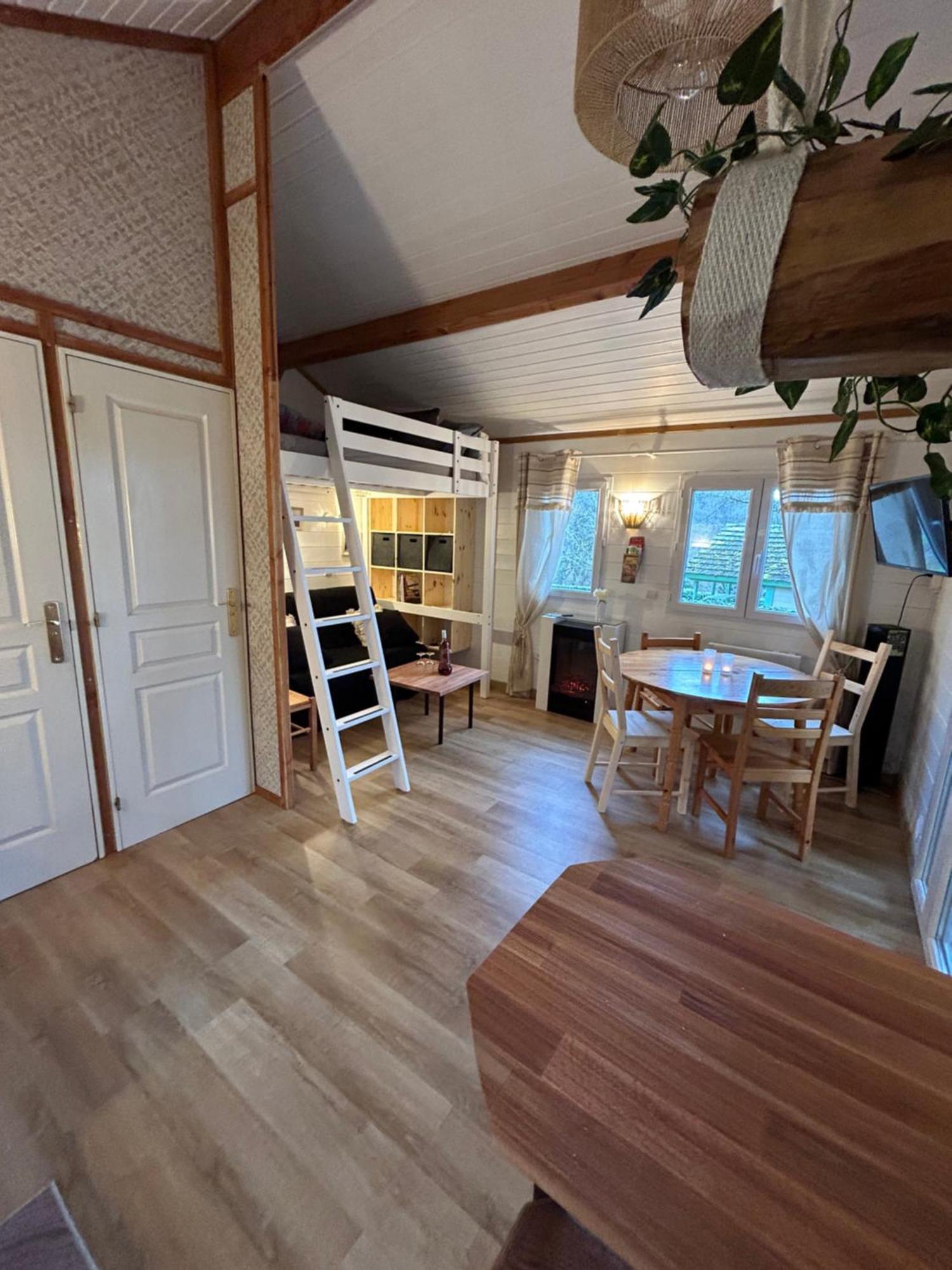 En Toute Quietude Lissac-sur-Couze Екстериор снимка